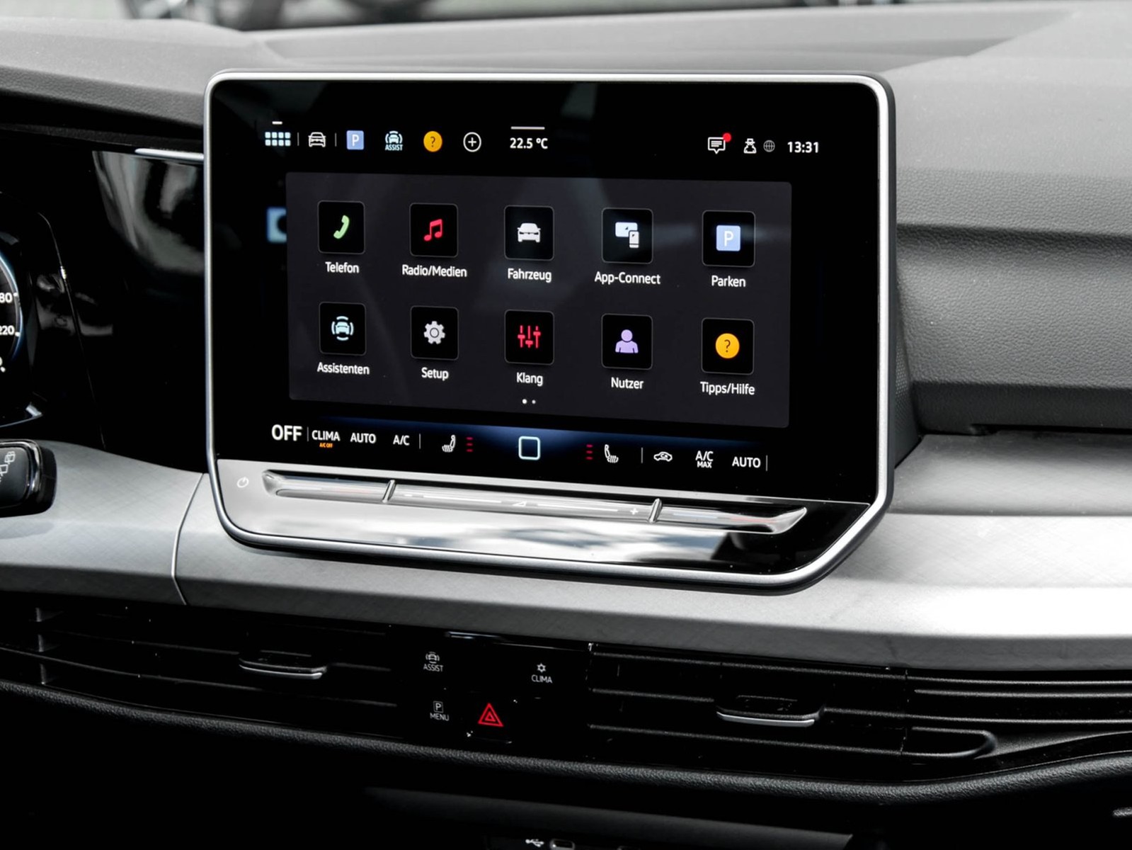 Volkswagen Golf VIII 2.0 SITZHEIZUNG KLIMAAUTOMATIK DAB+