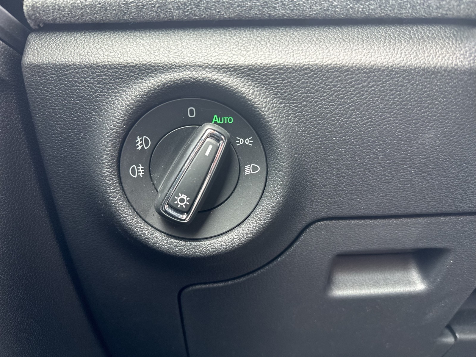 Skoda Scala 1.0 TOUR BLACKPACKAGE CAM MATRIX CARPLAY