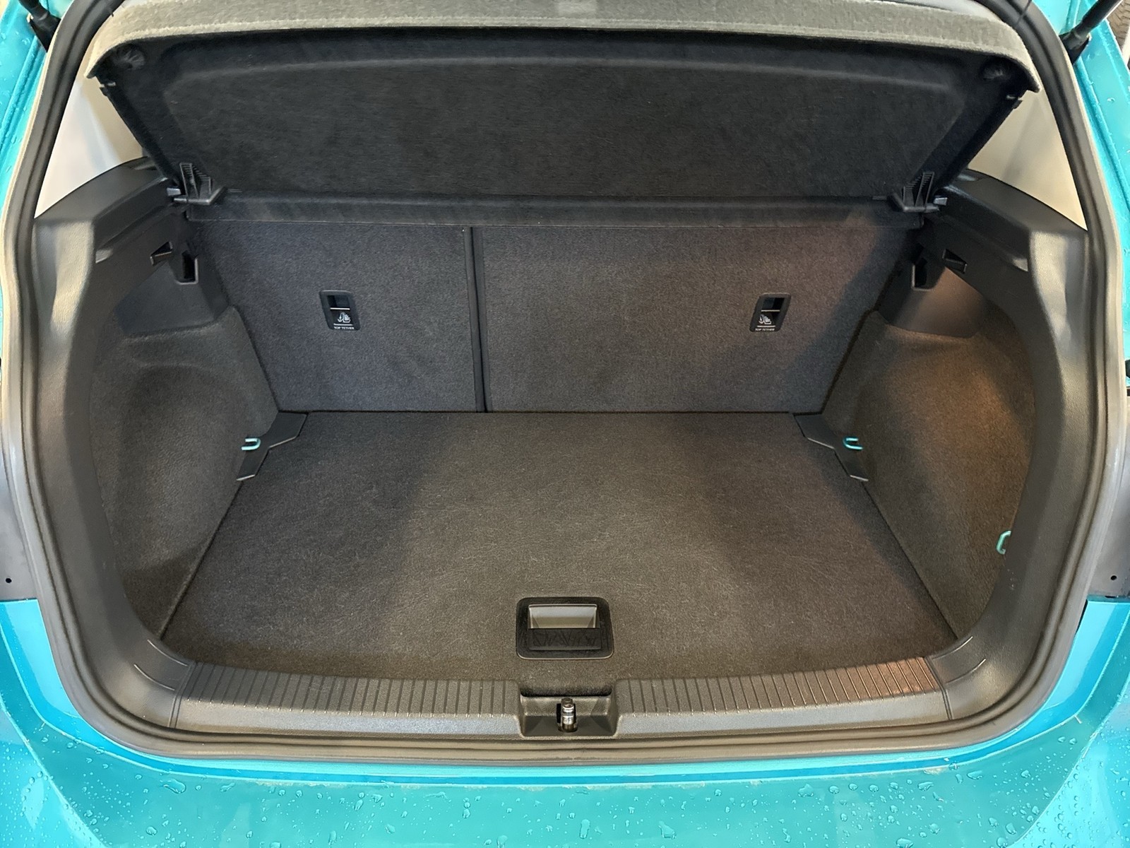 Volkswagen T-Cross 1.0 LIFE ACC ALU17" NAVI SITZHEIZ.