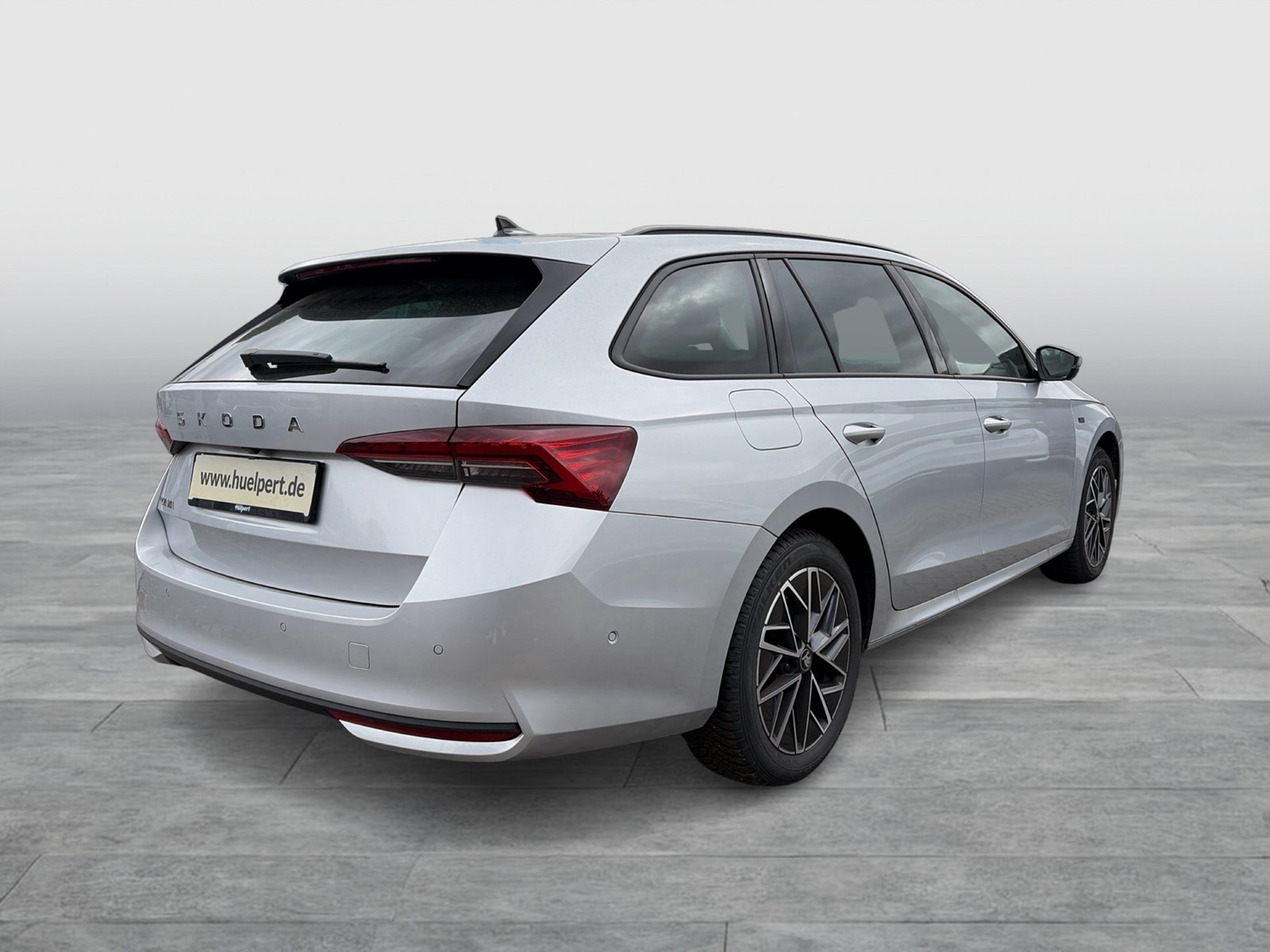 Skoda Octavia Combi 2.0 TOUR 360CAM ACC HEAD-UP MATRIX