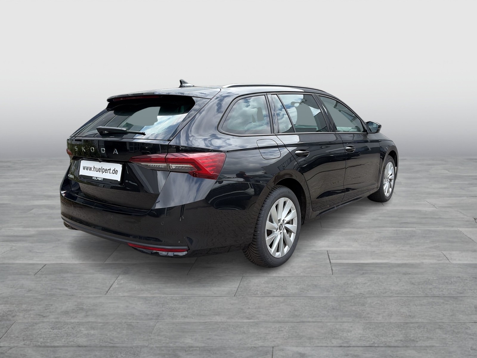 Skoda Octavia Combi 1.5 e-TEC SELECTION CAM ACC MATRIX