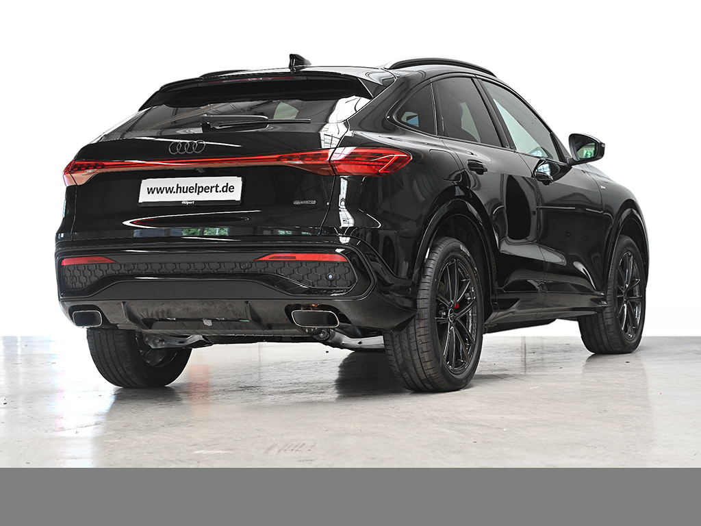 Audi Q5 Sportback TFSI quattro S tronic SLine+AHK+Carbon+Tech+Volllackierung+