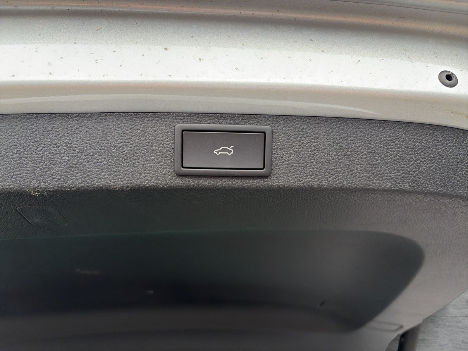 Skoda Karoq 2.0 TOUR STANDHZ. AHK CAM ACC MATRIX NAVI