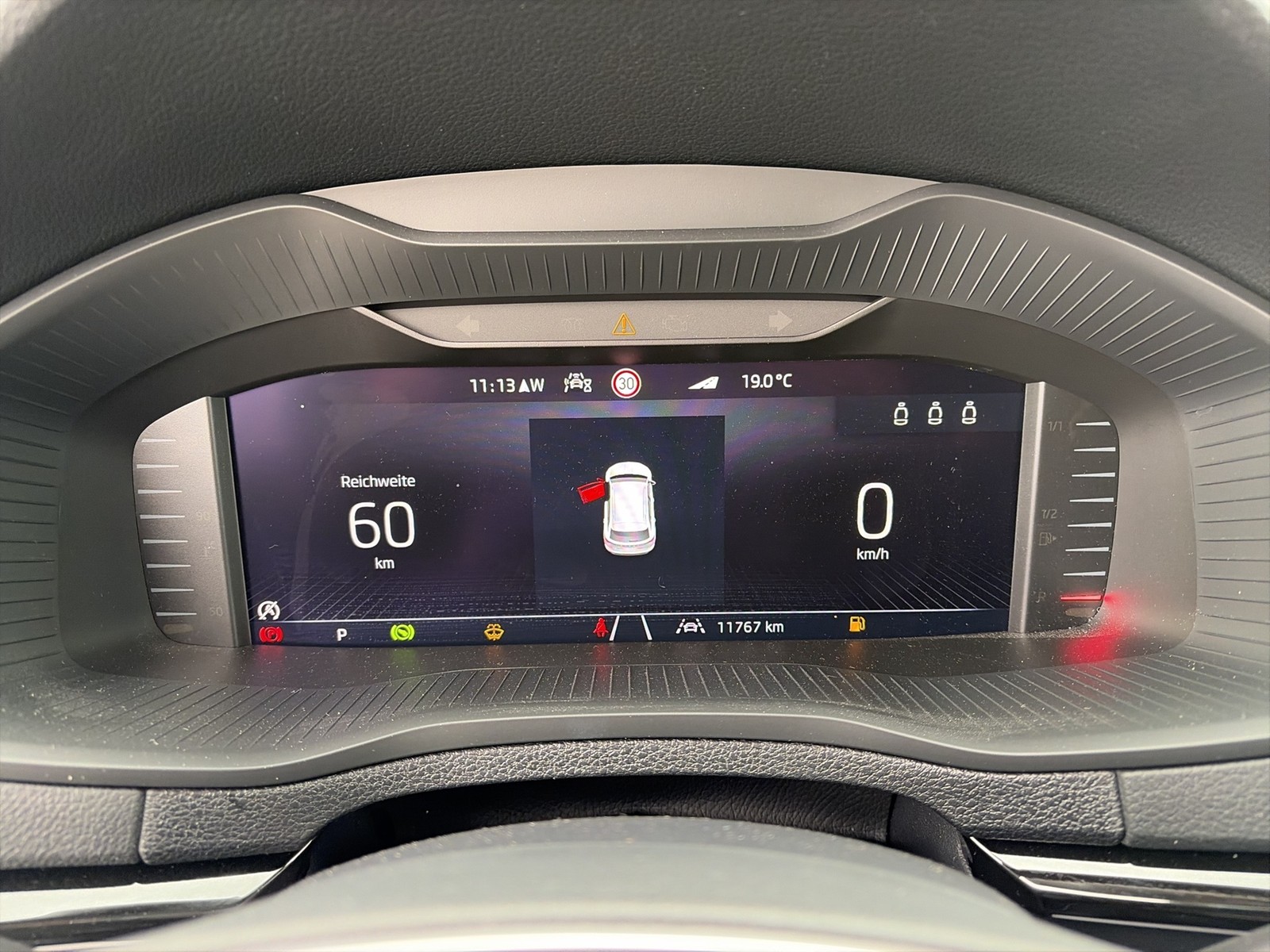 Skoda Karoq 2.0 TOUR STANDHZ. AHK CAM ACC MATRIX NAVI