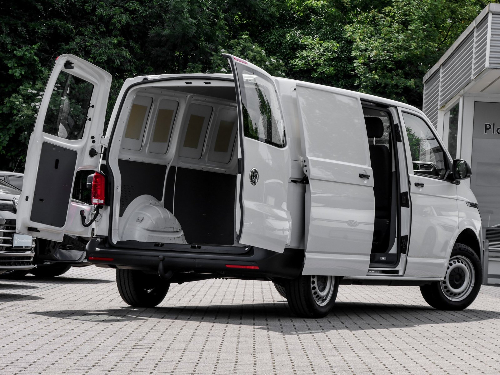 Volkswagen T6.1 Transporter 2.0 Kasten AHK CARPLAY KLIMA