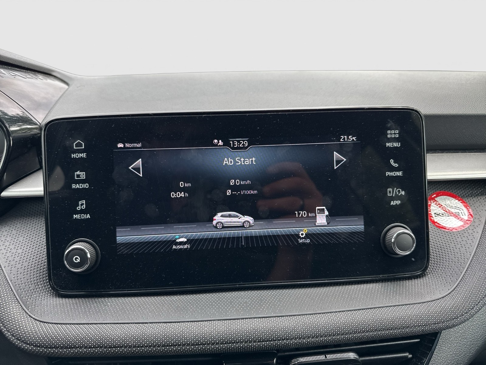 Skoda Fabia 1.0 TOUR CAM CARPLAY AHK-VORBEREITUNG ALU