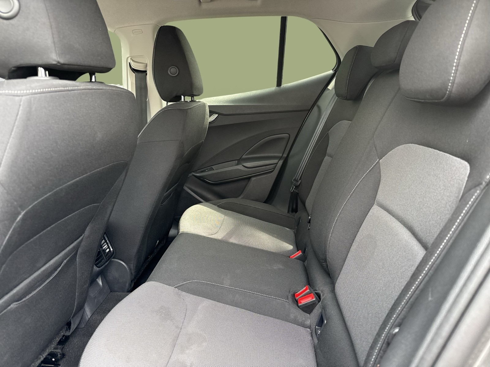 Skoda Fabia 1.0 TOUR CAM CARPLAY AHK-VORBEREITUNG ALU