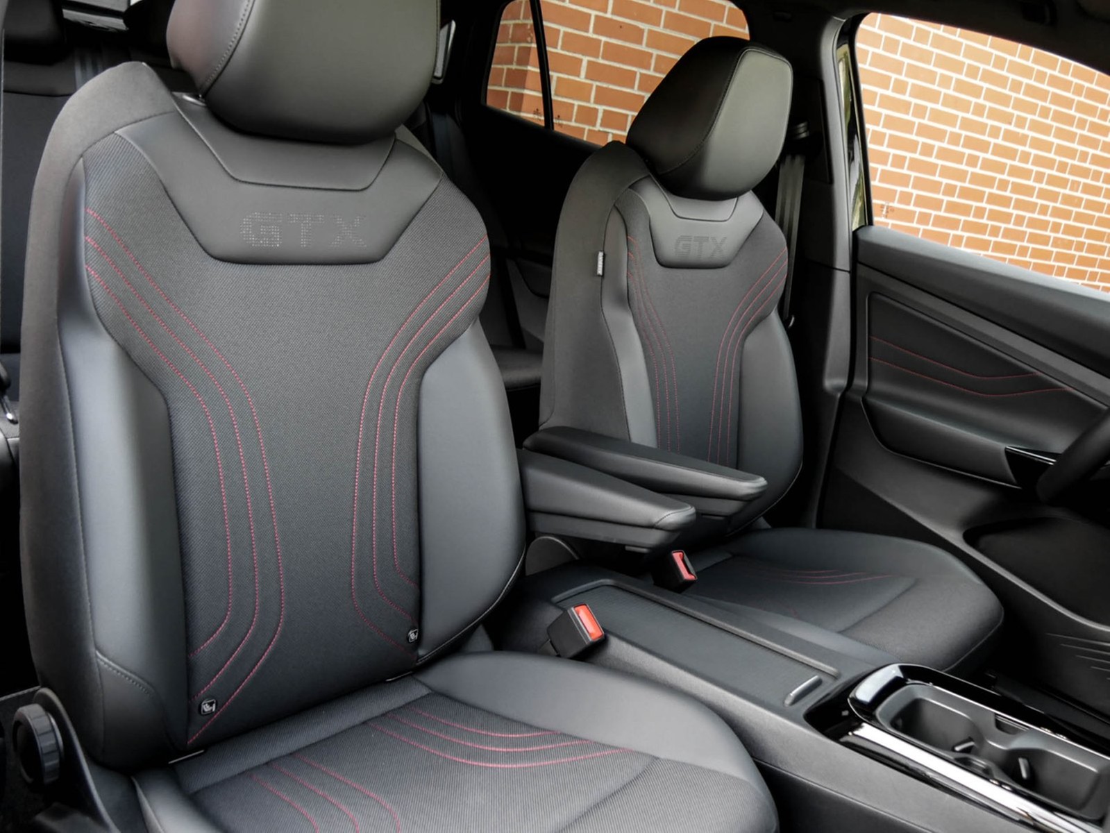 Volkswagen ID.5 GTX 4X4 WÄRMEPUMPE 360°CAM ACC LM21 NAVI