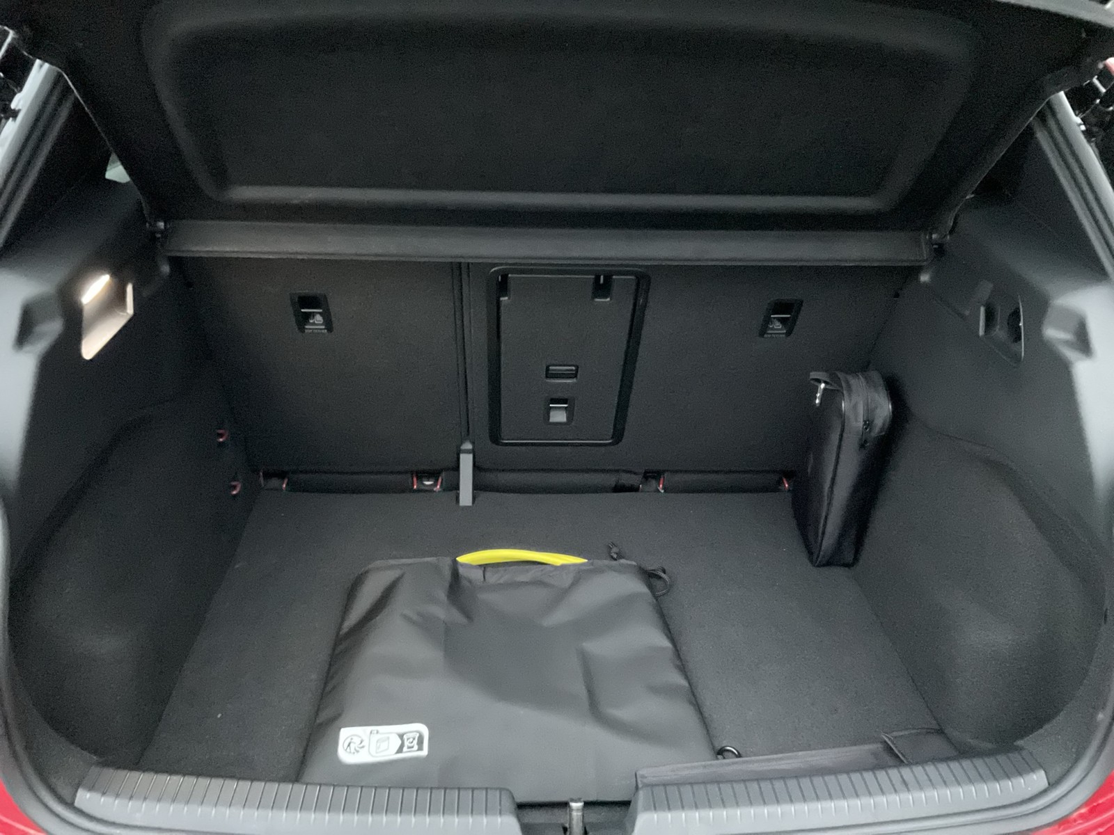 Volkswagen ID.3 GTX PERFORMANCE WÄRMEPUMPE CAM ACC LM20 NAVI