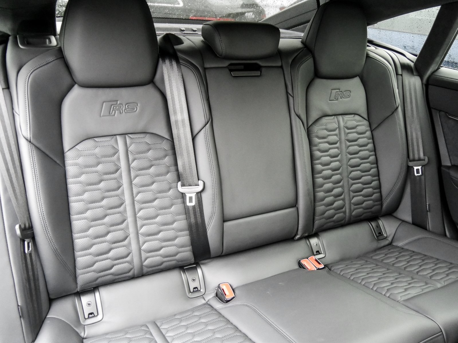 Audi RS7 Sportback quattro KERAMIKBREMSE PANO LM22