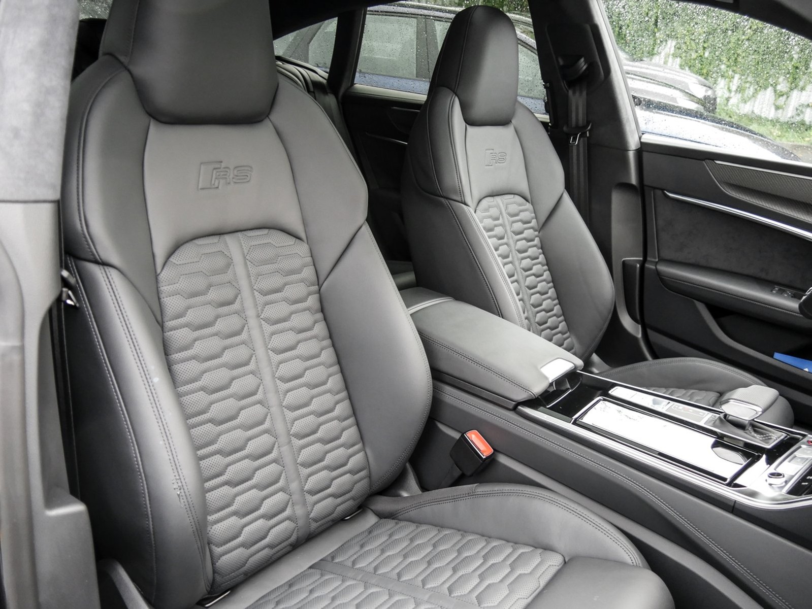 Audi RS7 Sportback quattro KERAMIKBREMSE PANO LM22