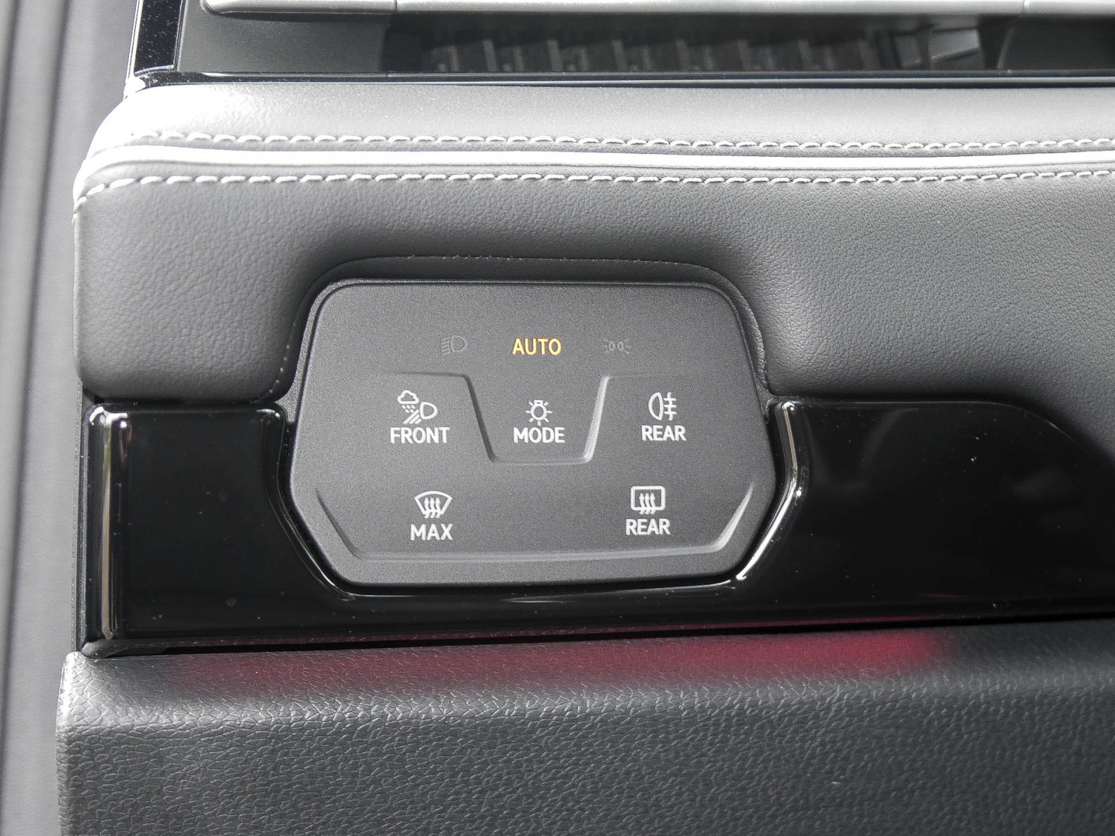 Volkswagen ID.7 Tourer PRO WÄRMEPUMPE 360°CAM ACC LM19 NAVI
