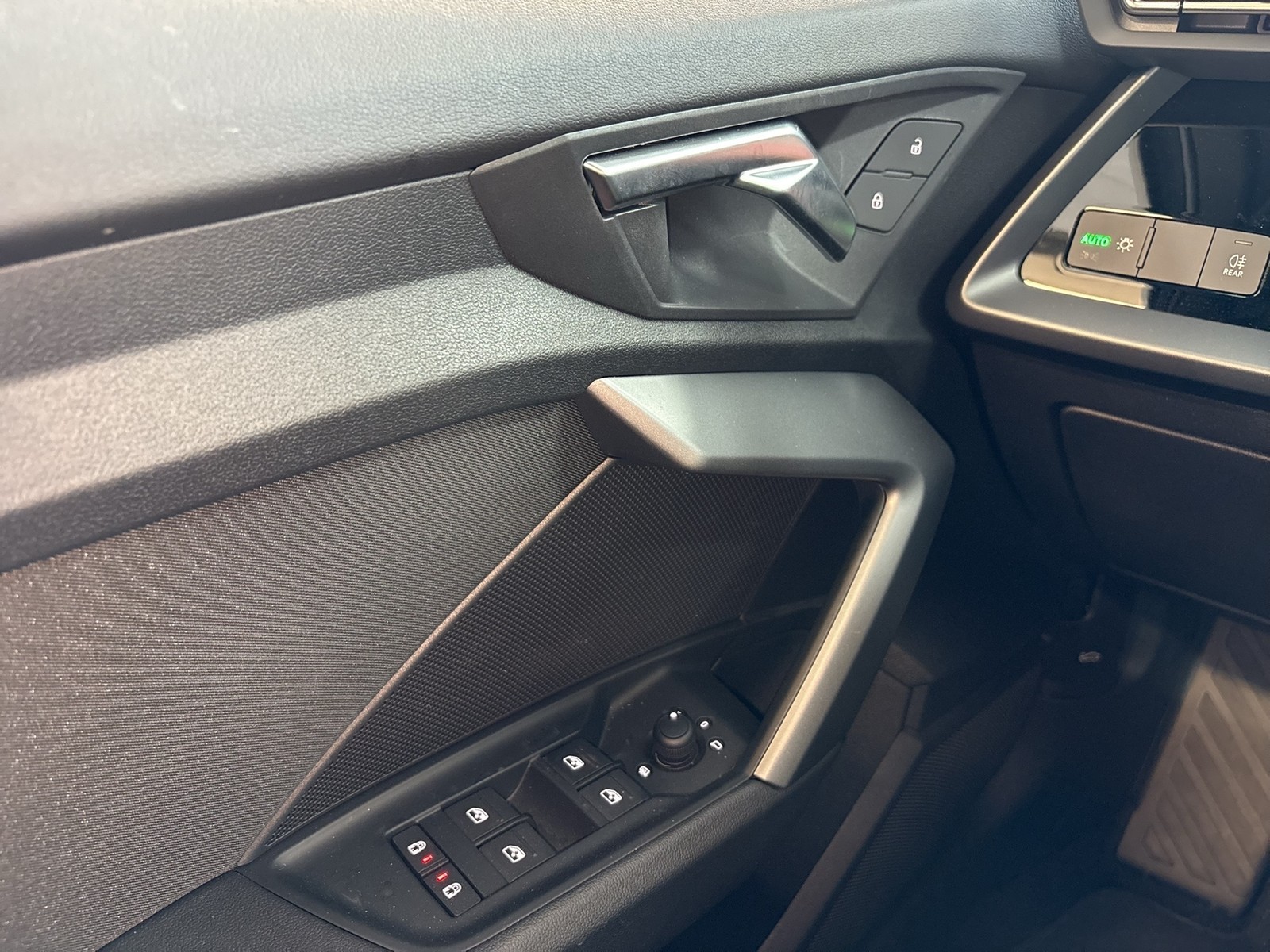 Audi A3 Sportback 30 NAVI+ SITZHEIZUNG CARPLAY ALU