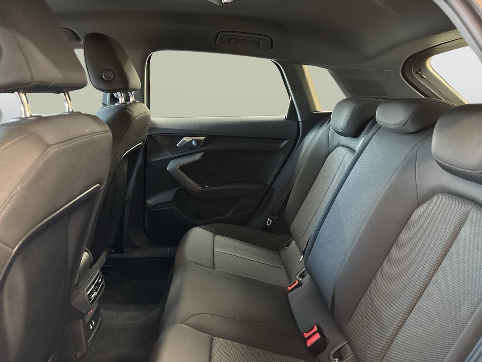 Audi A3 Sportback 30 NAVI+ SITZHEIZUNG CARPLAY ALU