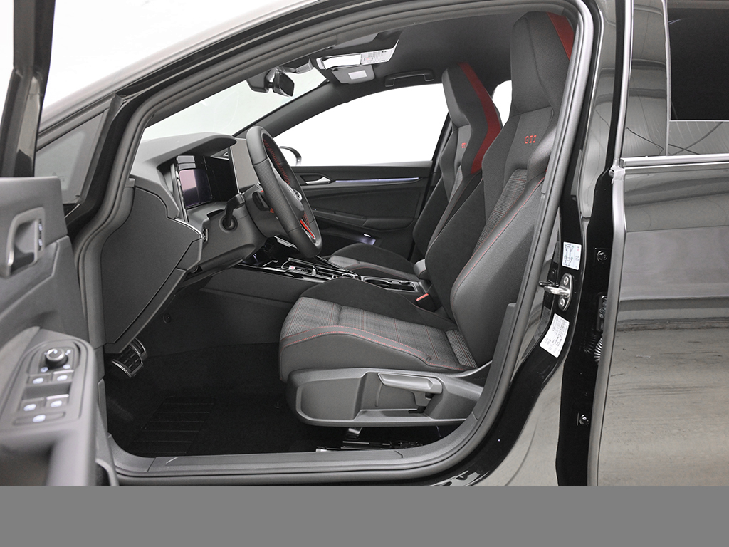 Volkswagen Golf GTI BLACKSTYLE HARMANKARDON MATRIXLED