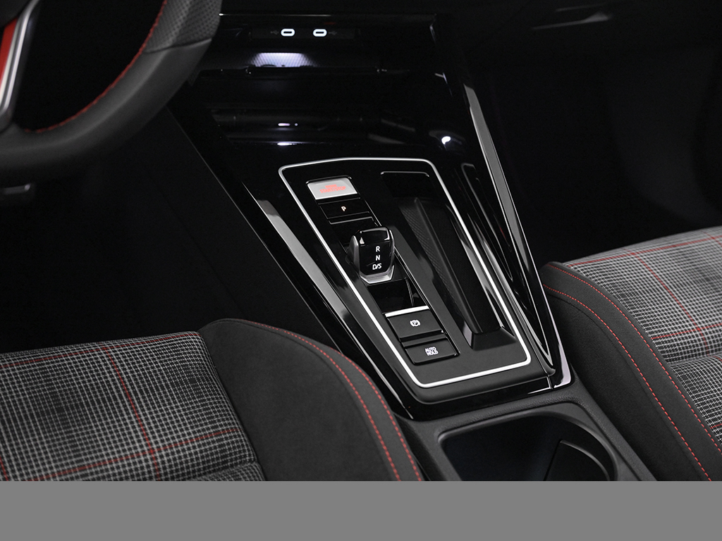 Volkswagen Golf GTI HARMANKARDON BLACKSTYLE MATRIXLED