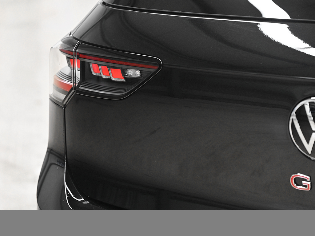 Volkswagen Golf GTI HARMANKARDON BLACKSTYLE MATRIXLED