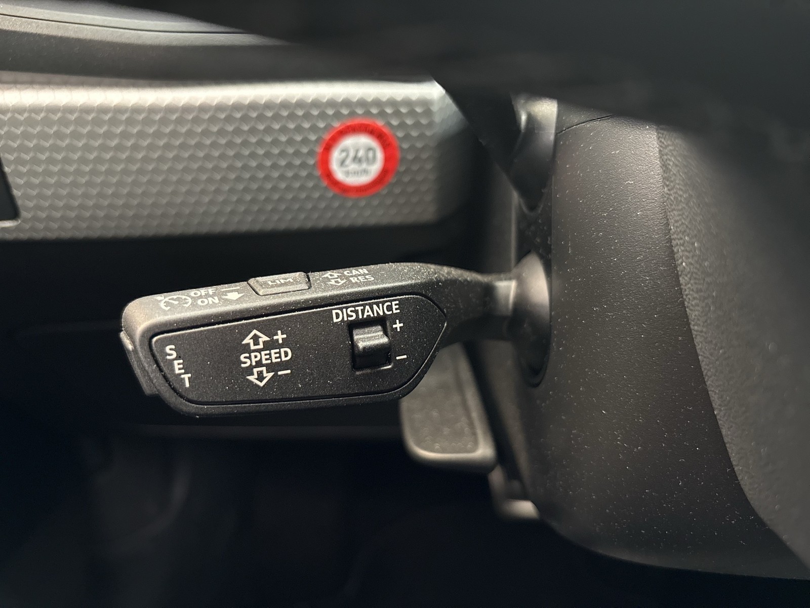 Audi A1 Sportback 30 S LINE ACC NAVI+ LM17 LED SITZHZ
