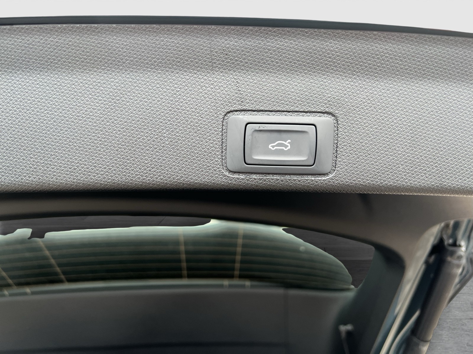 Cupra Terramar 1.5 eTSI CAM ACC LM19 E-KLAPPE CARPLAY