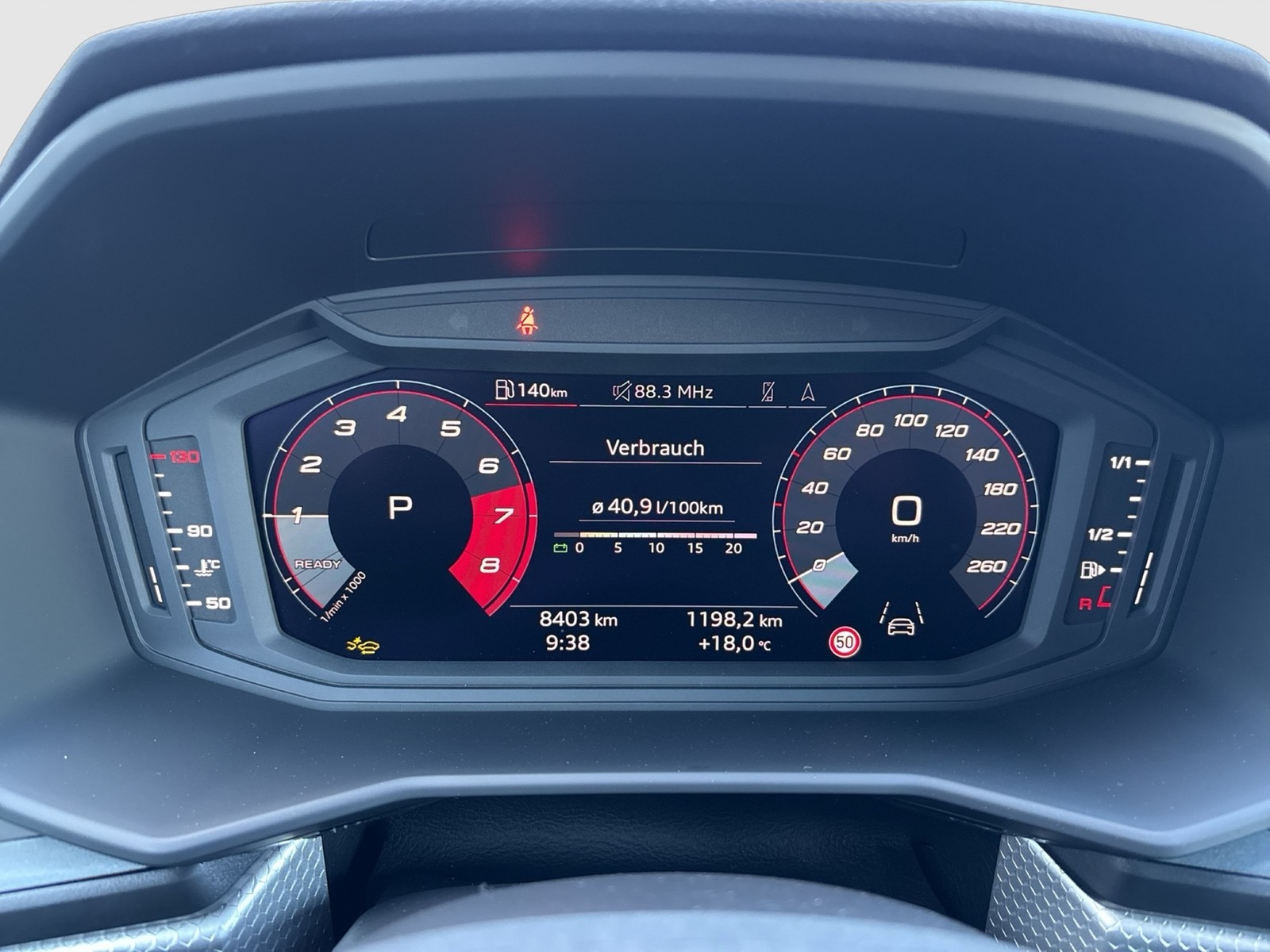 Audi A1 Sportback 30 S LINE ACC NAVI+ LM17 LED SITZHZ