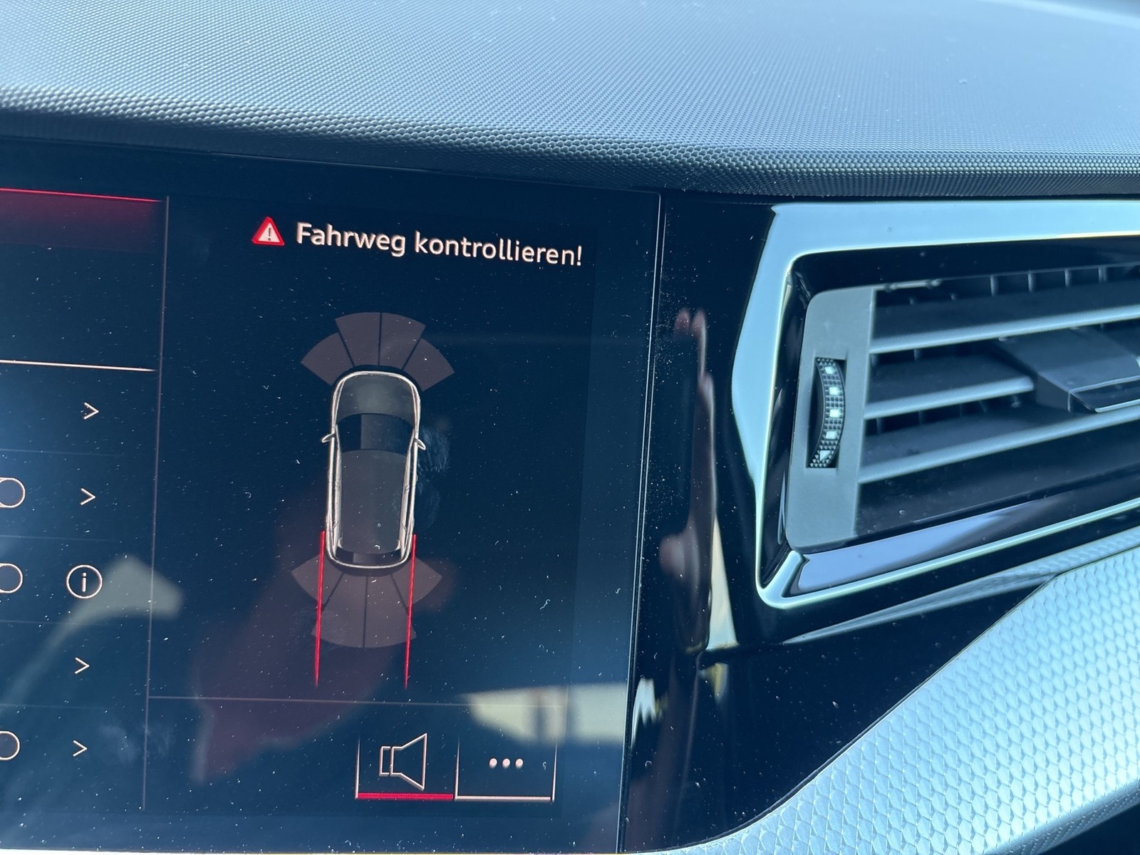 Audi A1 Sportback 30 S LINE ACC NAVI+ LM17 LED SITZHZ