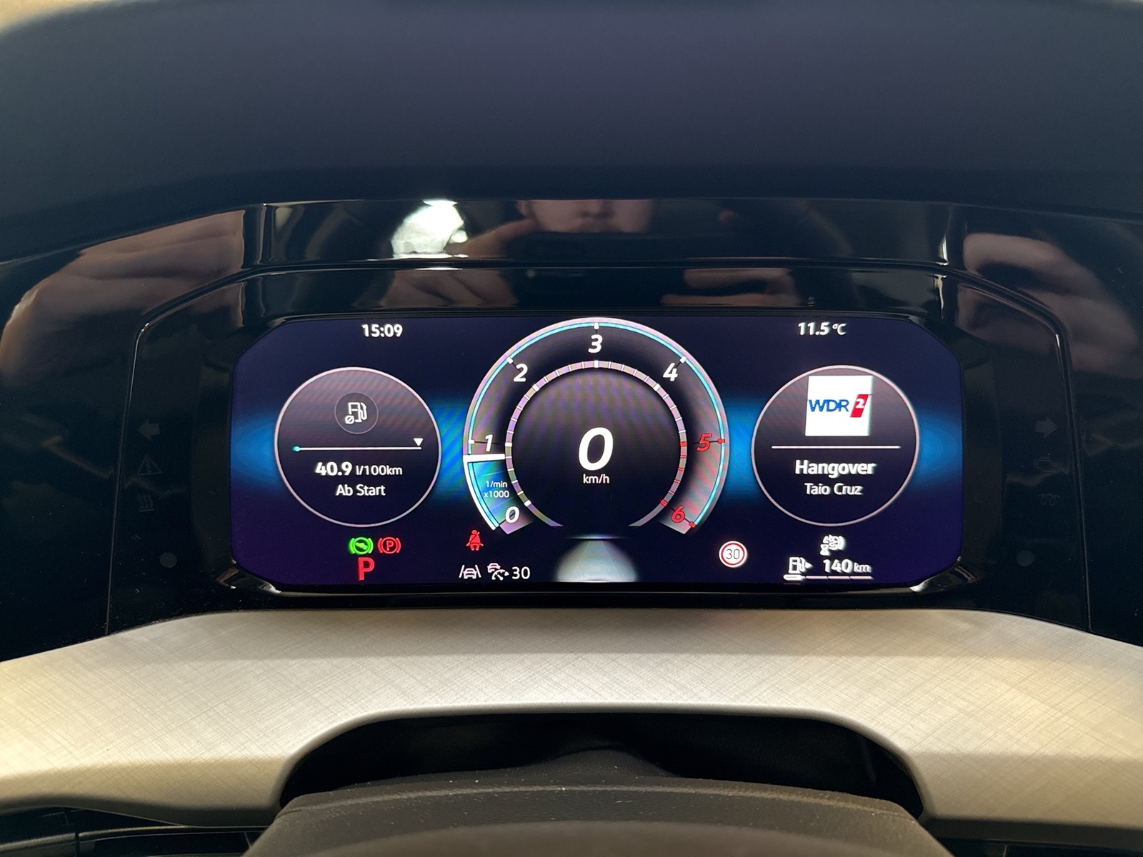 Volkswagen Golf VIII 2.0 LIFE FACELIFT CAM ACC CARPLAY LED+