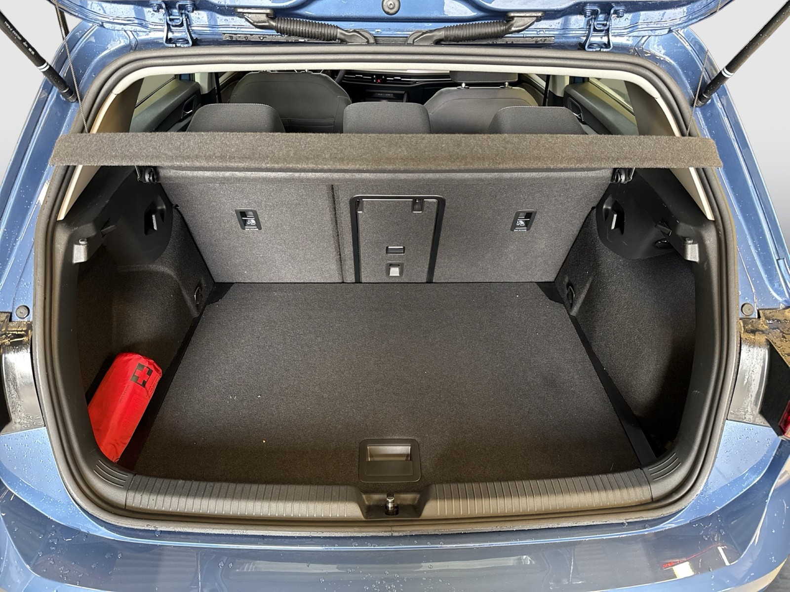 Volkswagen Golf VIII 2.0 LIFE FACELIFT CAM ACC CARPLAY LED+