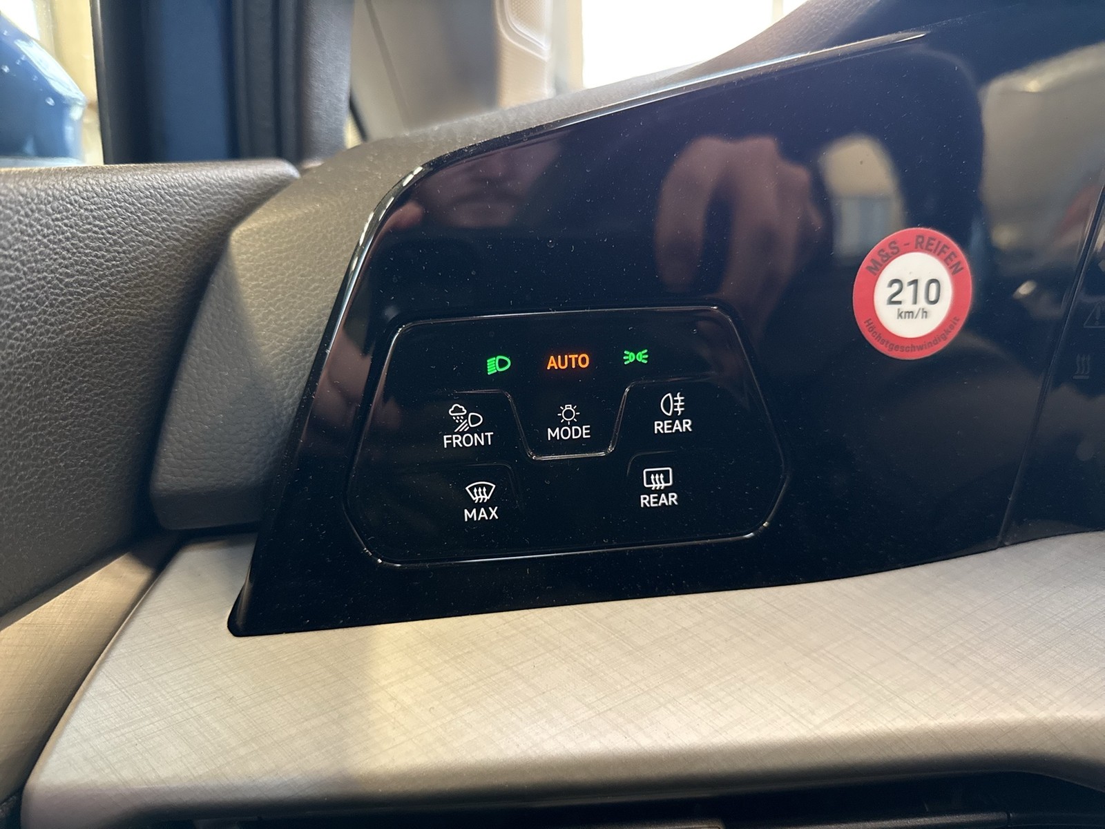 Volkswagen Golf Variant VIII 2.0 LIFE FACELIFT AHK CAM NAVI