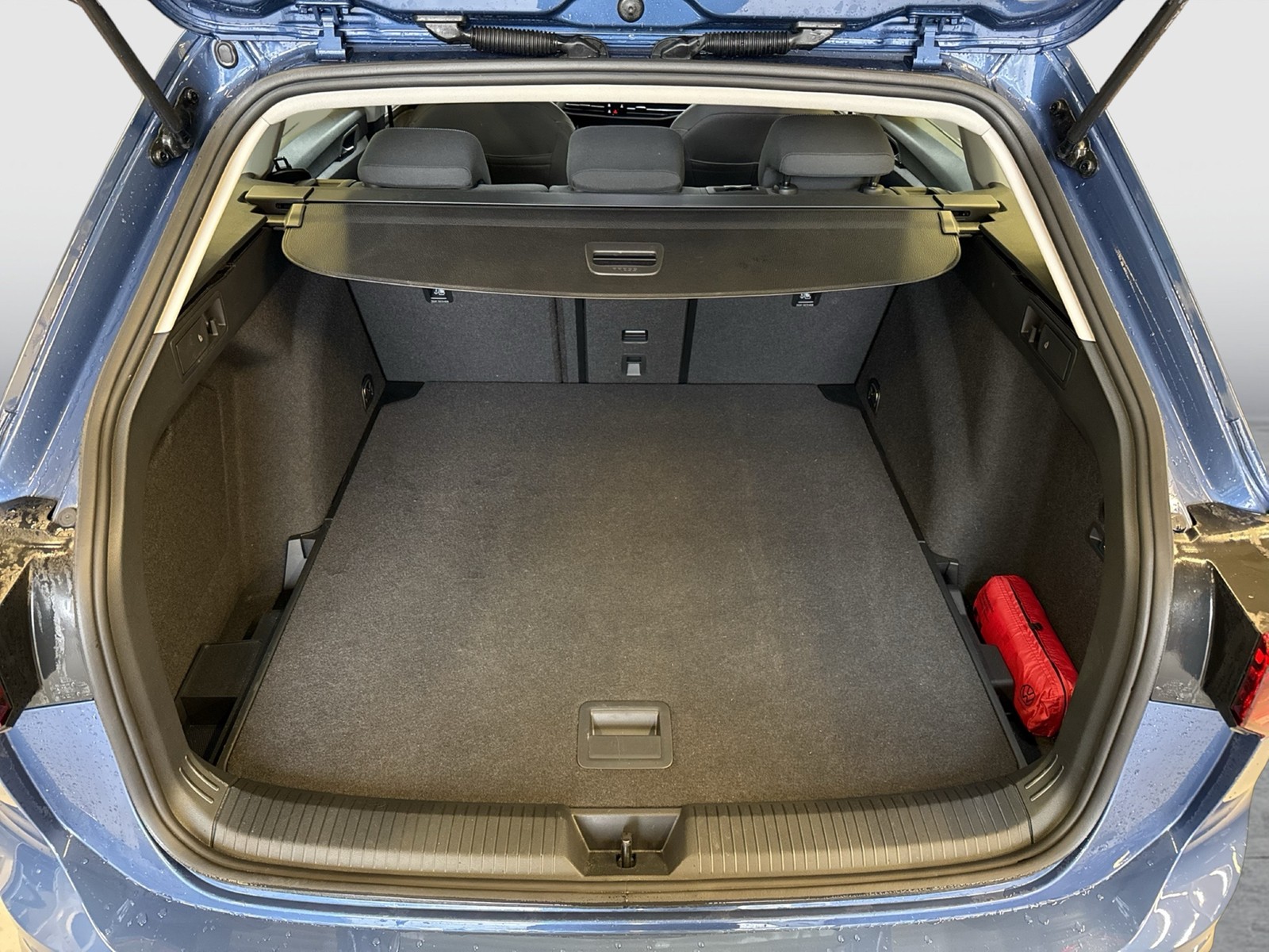 Volkswagen Golf Variant VIII 2.0 LIFE FACELIFT AHK CAM NAVI