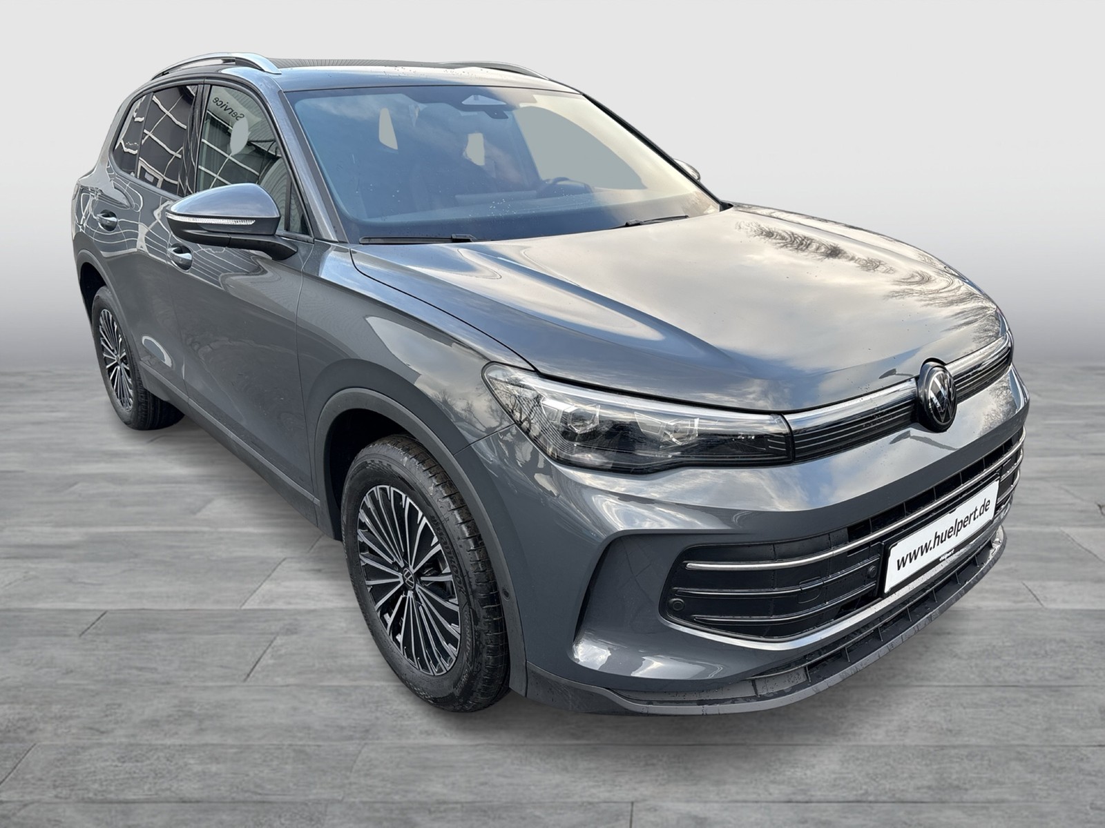 Volkswagen Tiguan 1.5 HYBRID LIFE CAM ACC LM18 CARPLAY