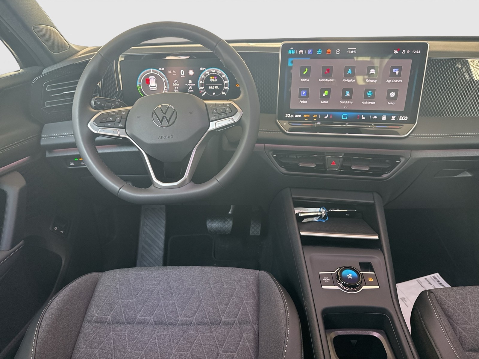 Volkswagen Tiguan 1.5 HYBRID LIFE CAM ACC LM18 CARPLAY