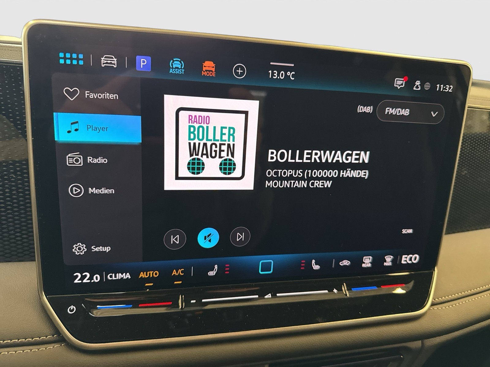Volkswagen Tiguan 1.5 HYBRID LIFE CAM ACC LM18 CARPLAY