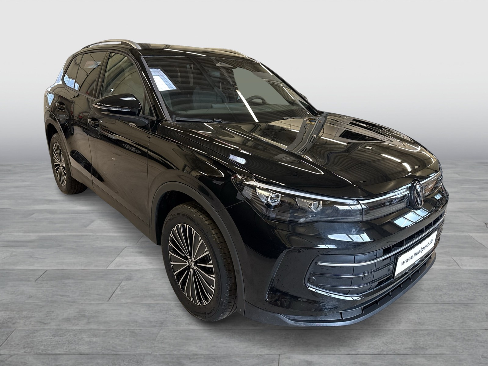 Volkswagen Tiguan 1.5 HYBRID LIFE CAM ACC LM18 CARPLAY