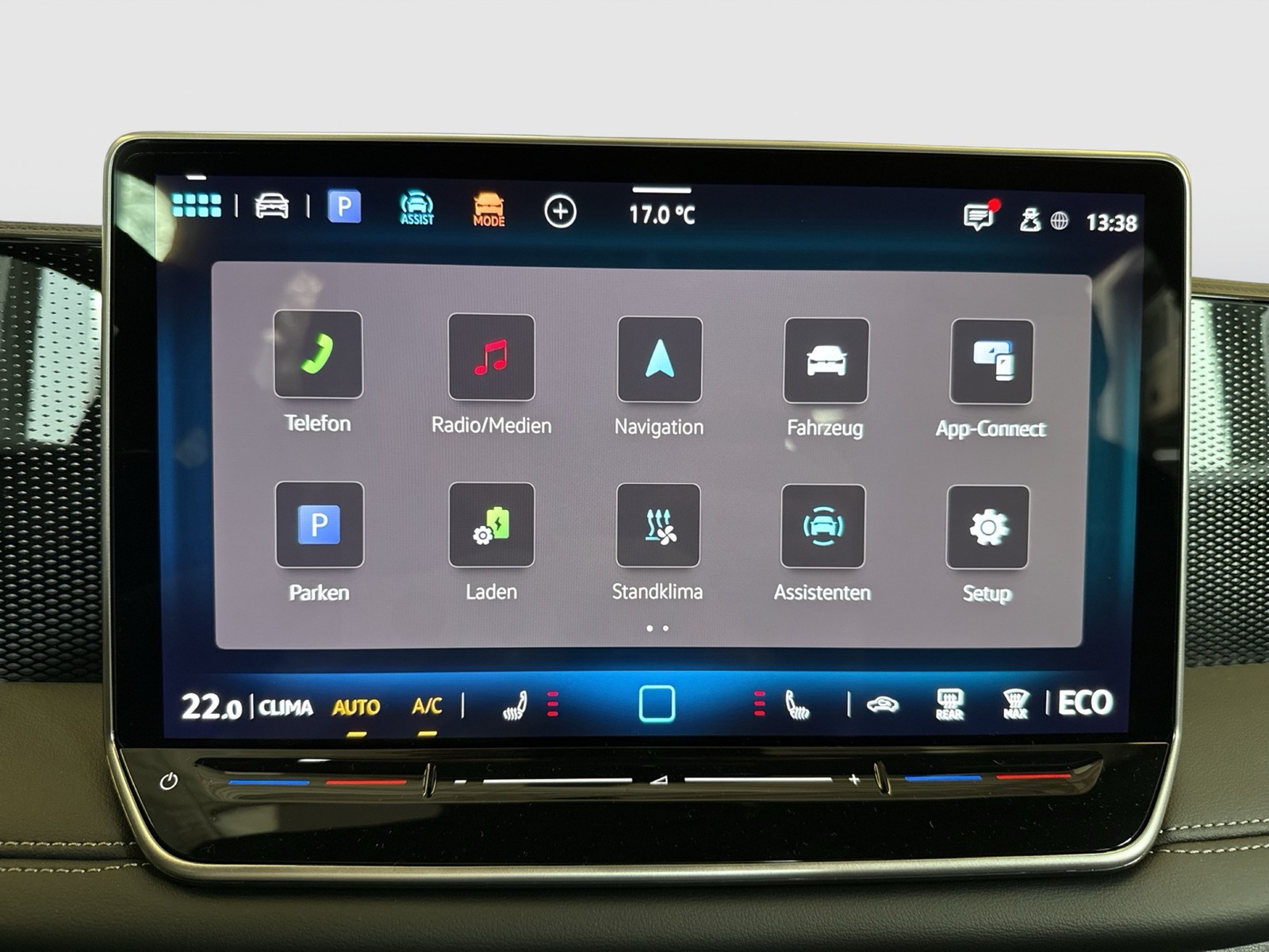 Volkswagen Tiguan 1.5 HYBRID LIFE CAM ACC LM18 CARPLAY