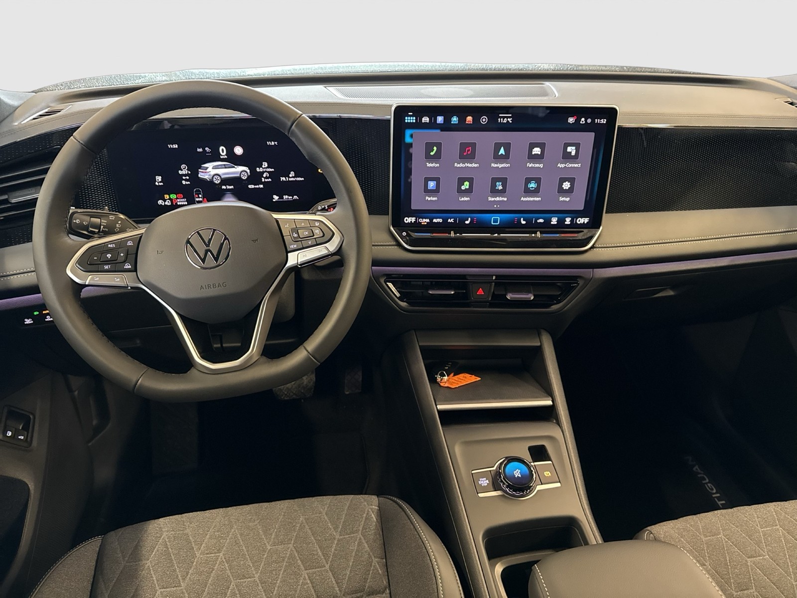 Volkswagen Tiguan 1.5 HYBRID LIFE CAM ACC LM18 CARPLAY