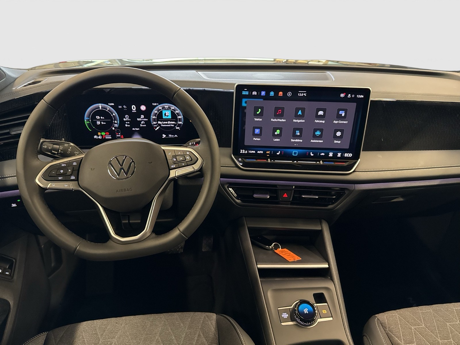 Volkswagen Tiguan 1.5 HYBRID LIFE CAM ACC LM18 CARPLAY