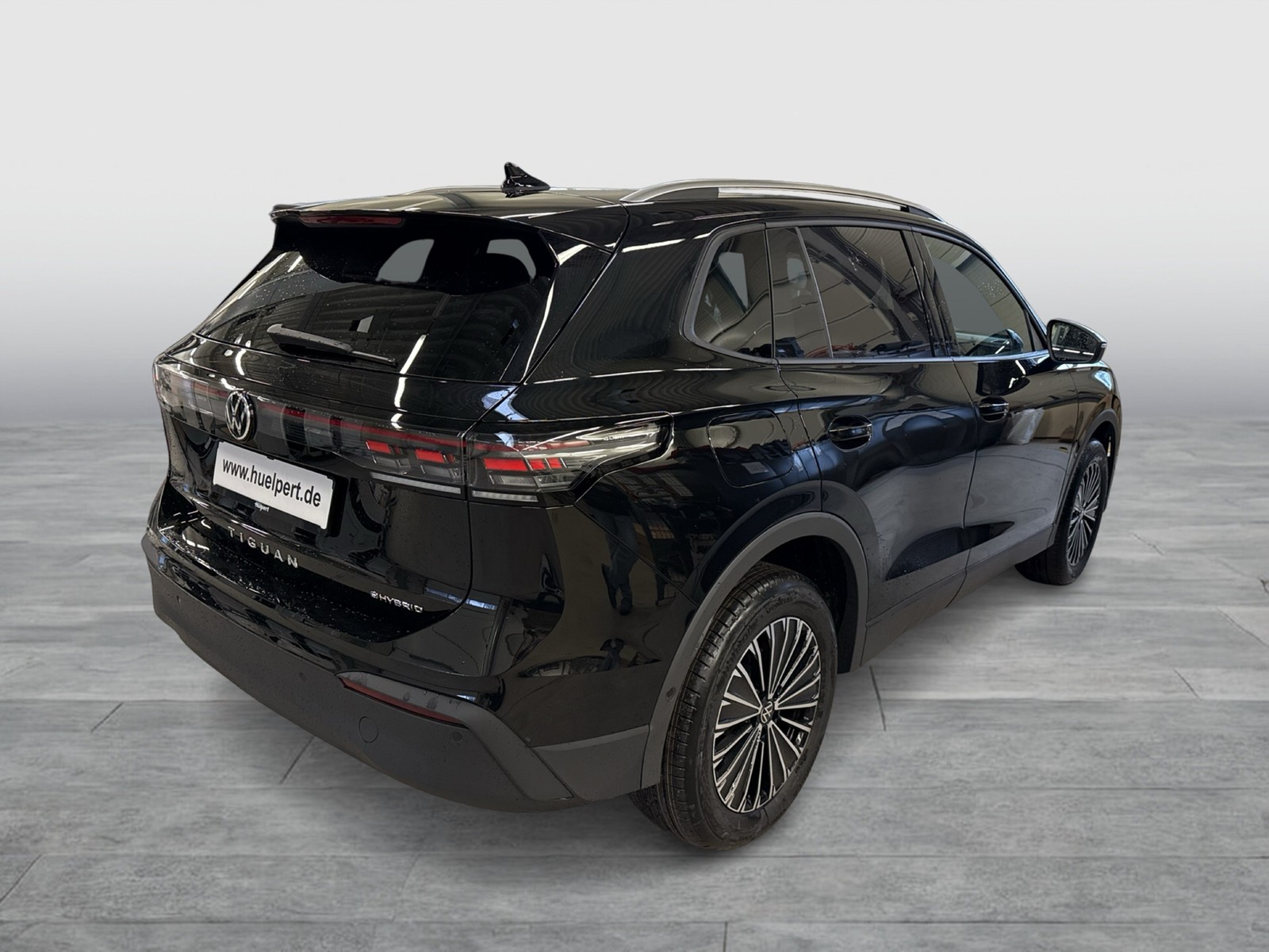 Volkswagen Tiguan 1.5 HYBRID LIFE CAM ACC LM18 CARPLAY