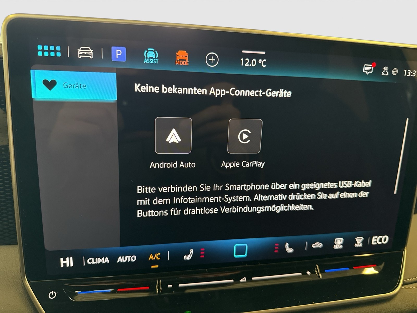 Volkswagen Tiguan 1.5 HYBRID LIFE CAM ACC LM18 CARPLAY