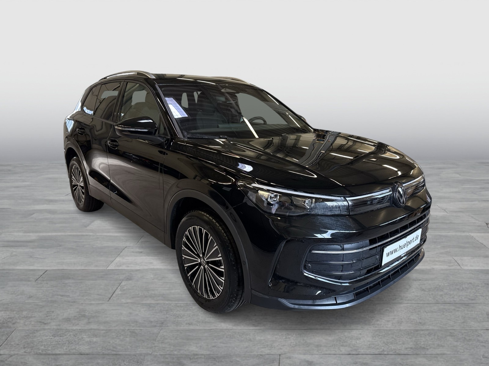 Volkswagen Tiguan 1.5 HYBRID LIFE CAM ACC LM18 CARPLAY