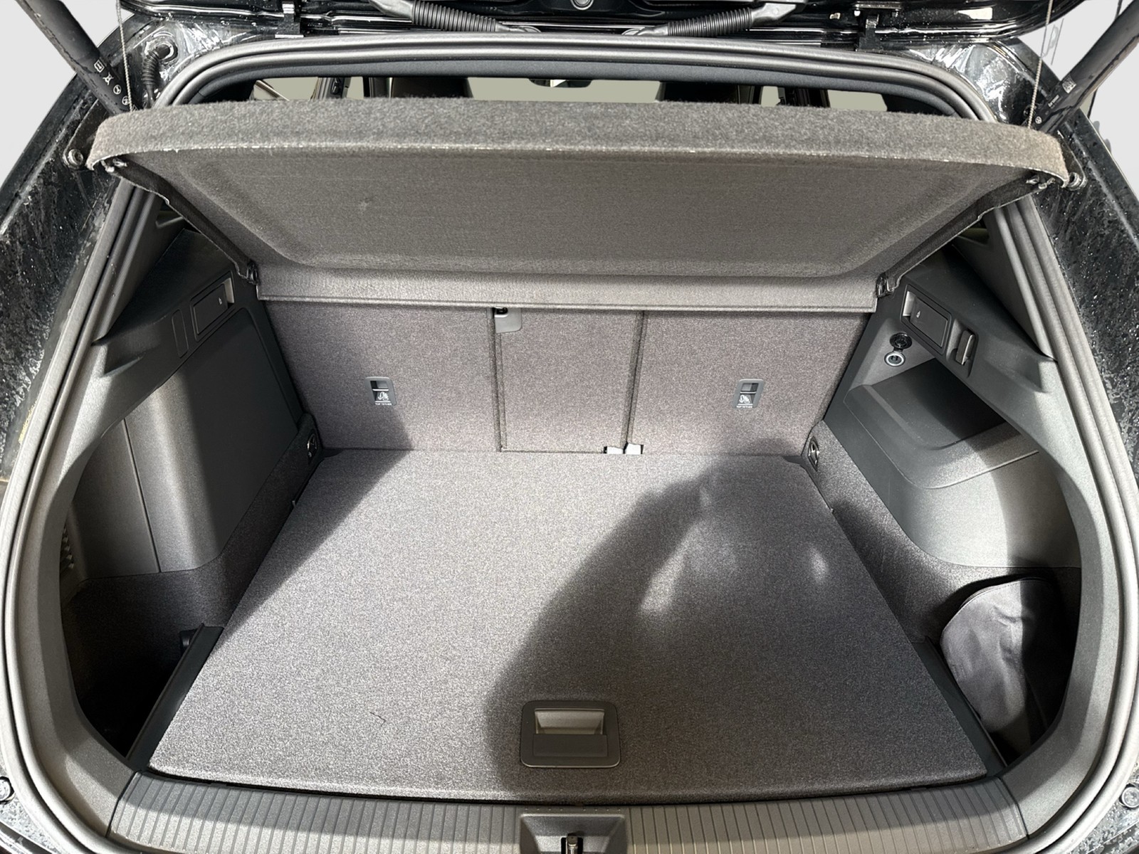 Volkswagen Tiguan 1.5 HYBRID LIFE CAM ACC LM18 CARPLAY