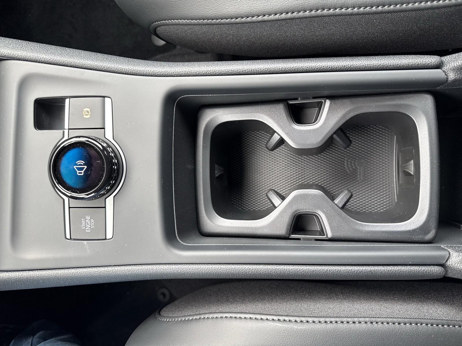 Volkswagen Tiguan 1.5 HYBRID LIFE CAM ACC LM18 CARPLAY