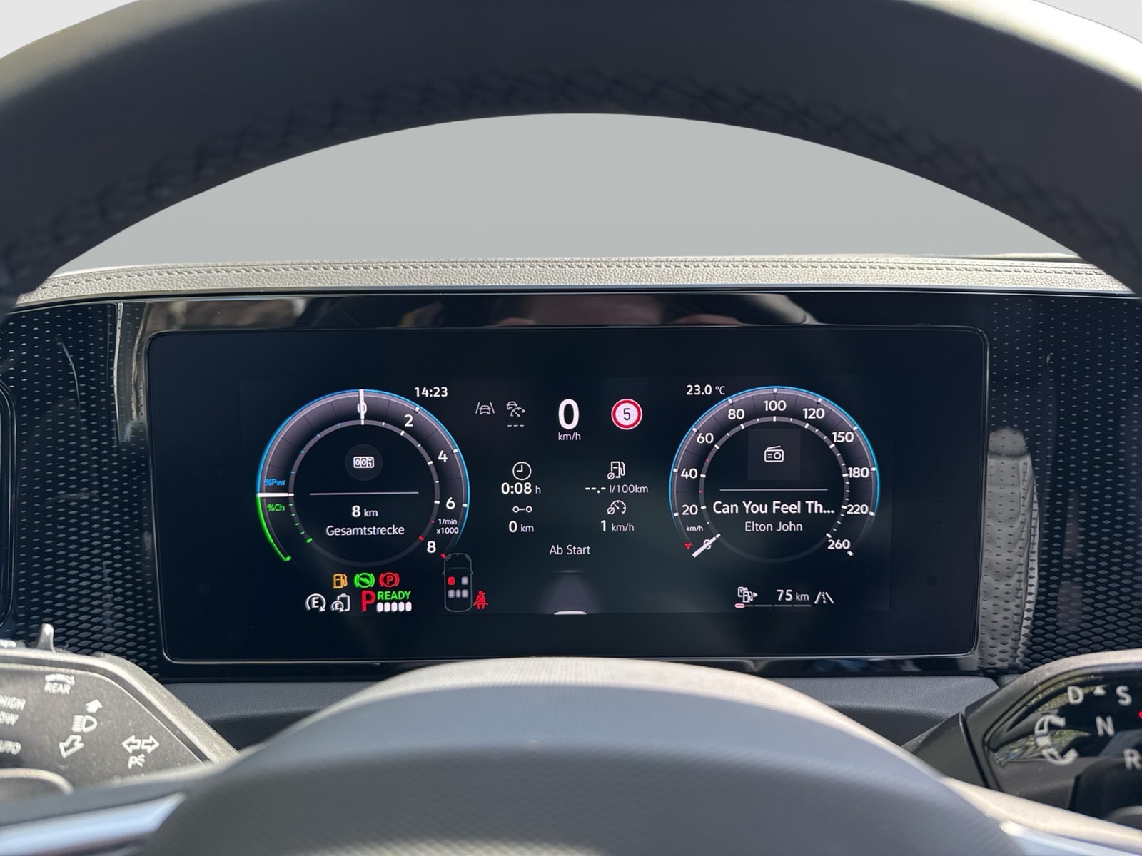 Volkswagen Tiguan 1.5 HYBRID LIFE CAM ACC LM18 CARPLAY