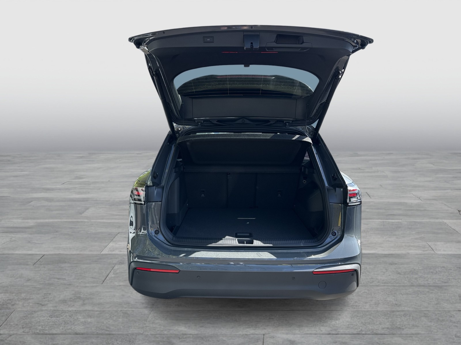 Volkswagen Tiguan 1.5 HYBRID LIFE CAM ACC LM18 CARPLAY