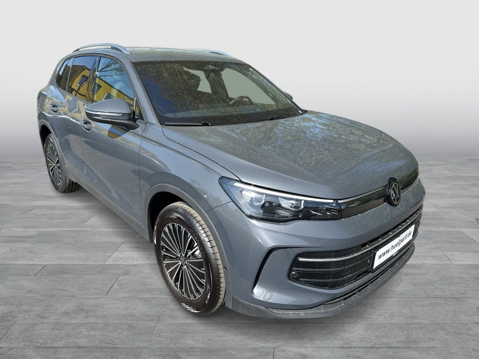 Volkswagen Tiguan 1.5 HYBRID LIFE CAM ACC LM18 CARPLAY