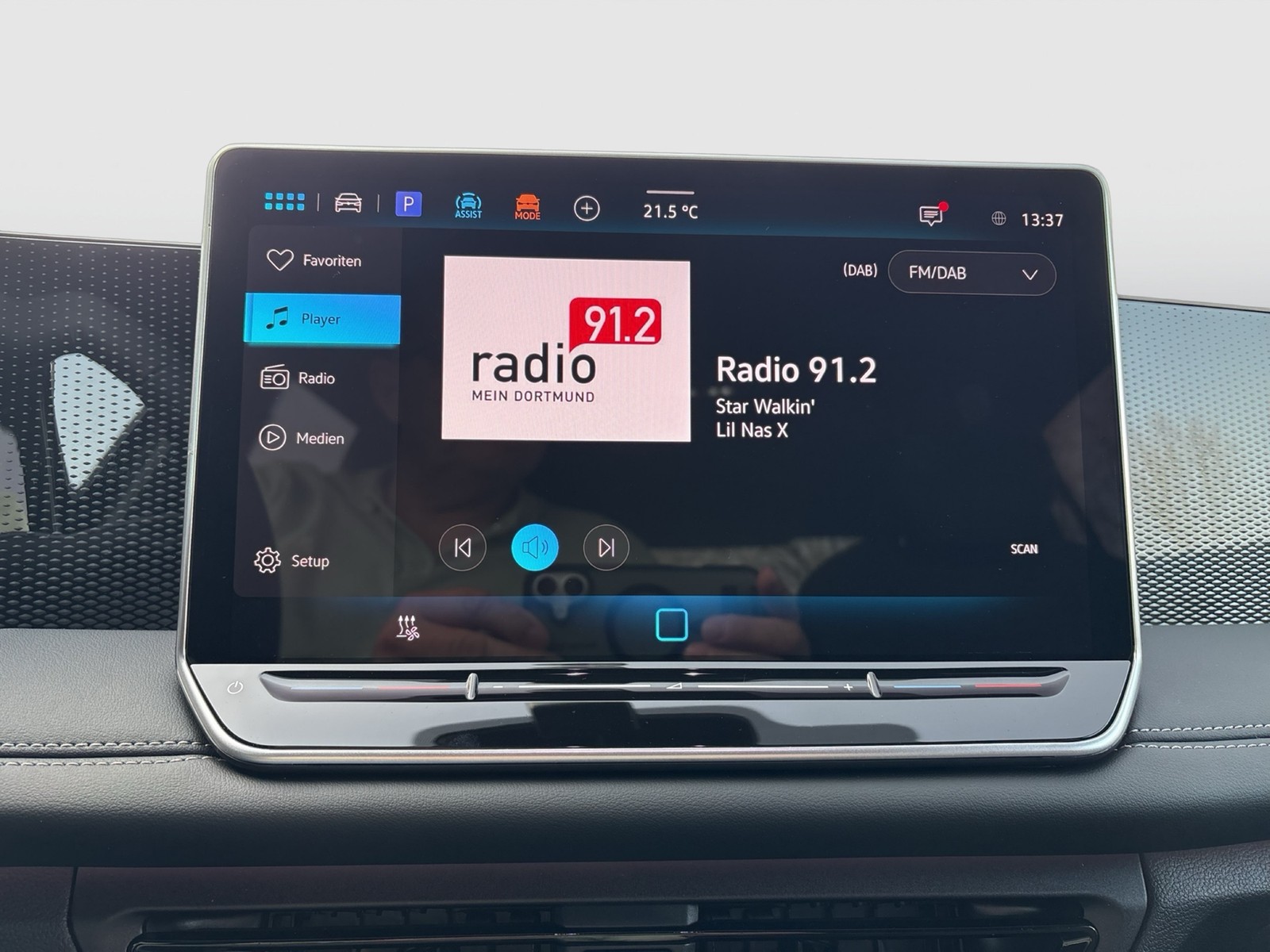 Volkswagen Tiguan 1.5 HYBRID LIFE CAM ACC LM18 CARPLAY