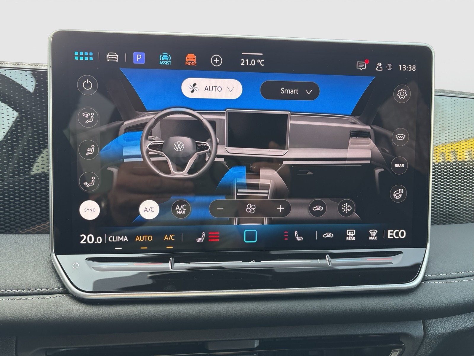 Volkswagen Tiguan 1.5 HYBRID LIFE CAM ACC LM18 CARPLAY