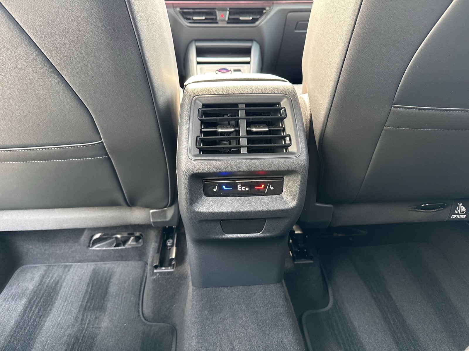 Volkswagen Tiguan 1.5 HYBRID LIFE CAM ACC LM18 CARPLAY