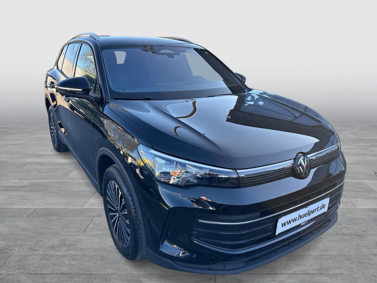 Volkswagen Tiguan 1.5 HYBRID LIFE CAM ACC LM18 CARPLAY