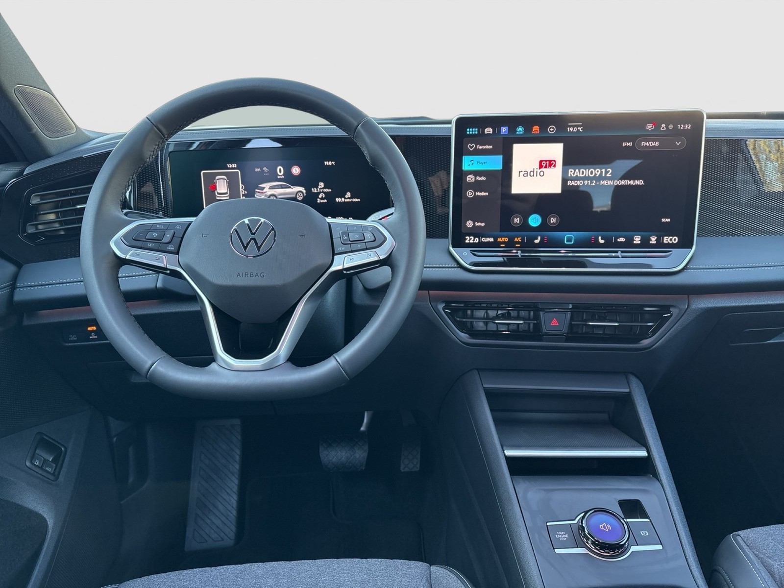 Volkswagen Tiguan 1.5 HYBRID LIFE CAM ACC LM18 CARPLAY