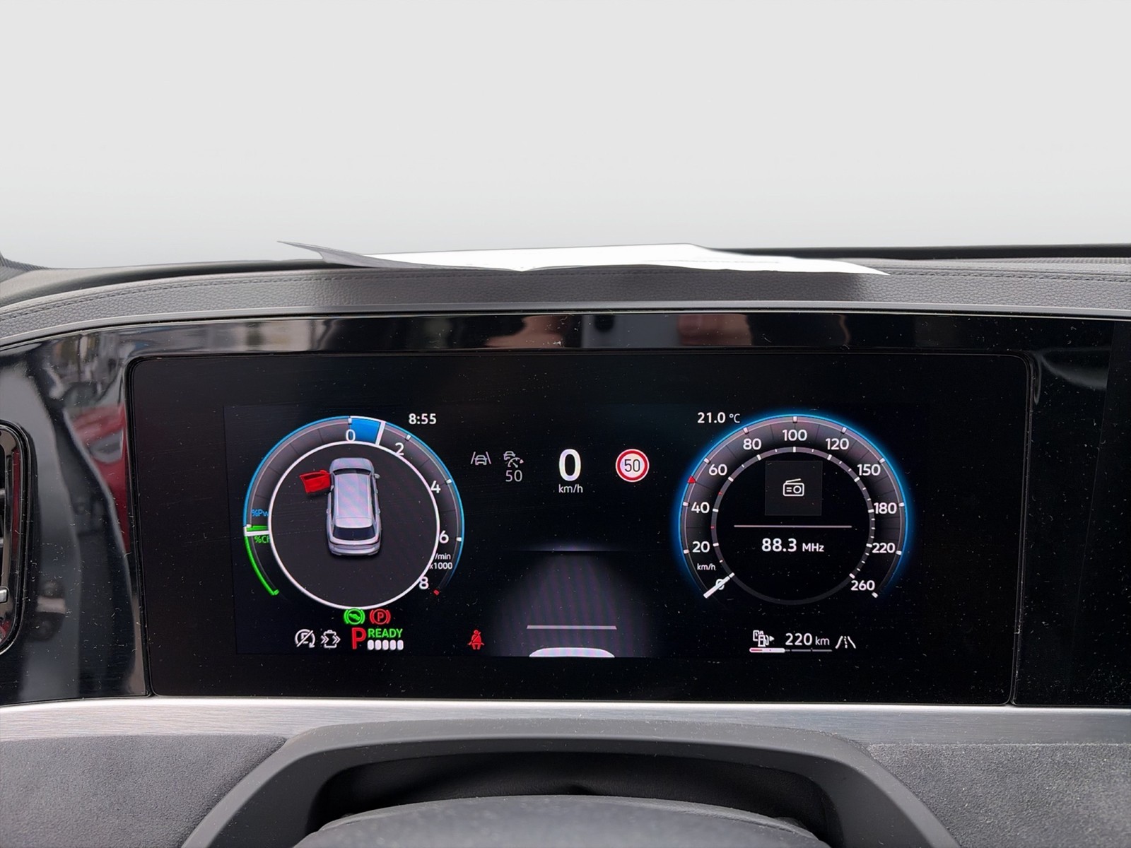 Volkswagen Passat Variant 1.5 HYBRID R-LINE LEDER PANO AHK